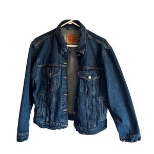 Levi’s Women’s  Denim Trucker Jean Jacket Large